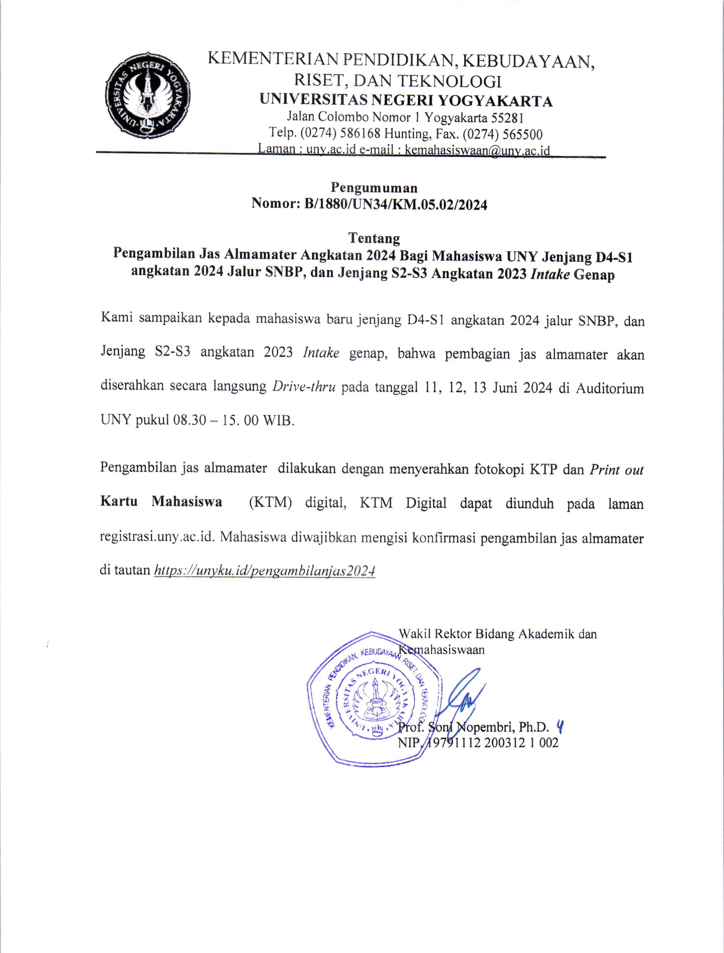 Pengambilan Jas Almamater