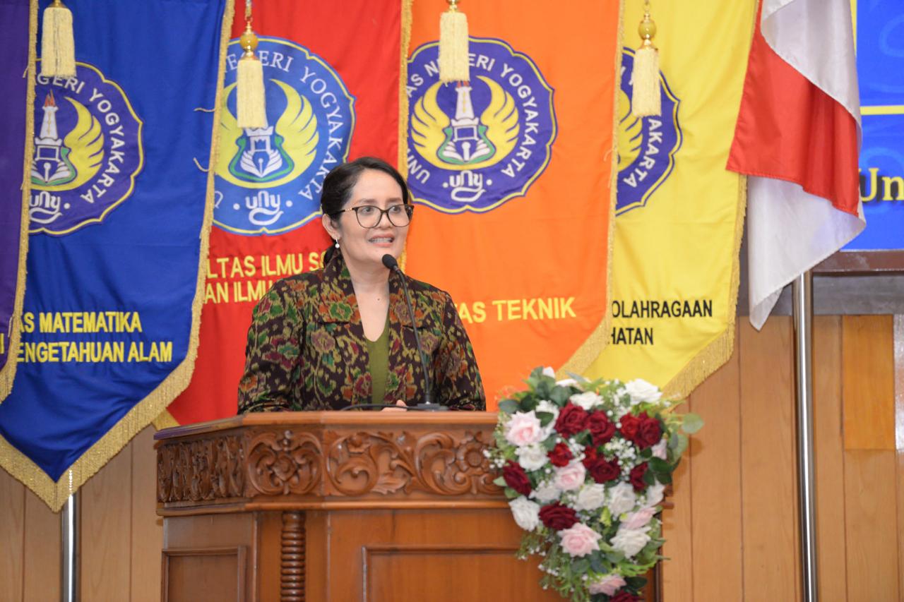 Ketua DWP Undiksha