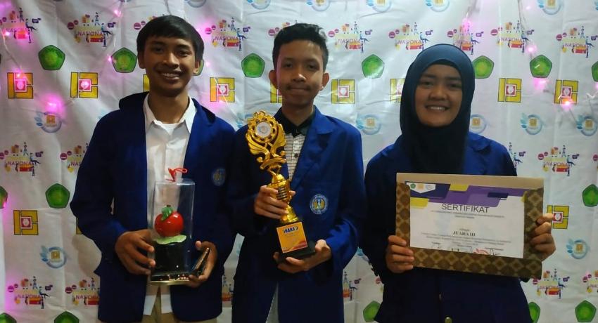 DELEGASI KOPMA UNY JUARA 3 LCC KOPERASI