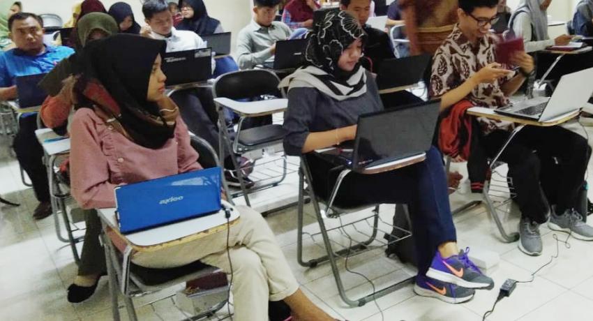 UKM PENELITIAN UNY SELENGGARAKAN PELATIHAN SPSS 