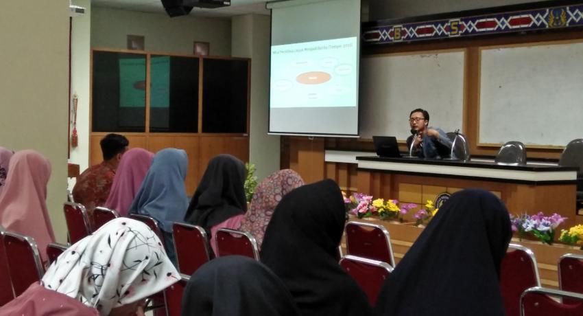 UKMF AL HUDA FBS SELENGGARAKAN PELATIHAN JURNALISTIK