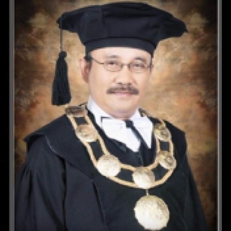 Prof. Dr. Edi Purwanta, M.Pd