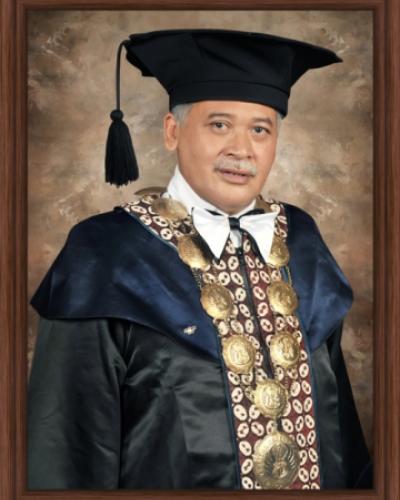 rektor UNY